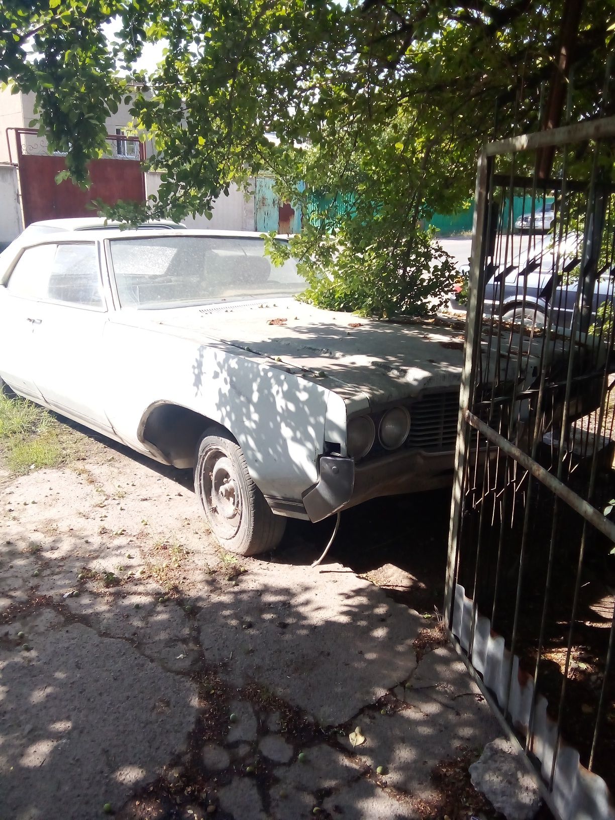 Продам Дельта 88 олдсмобиль