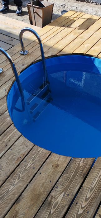 Бассейны и купели.