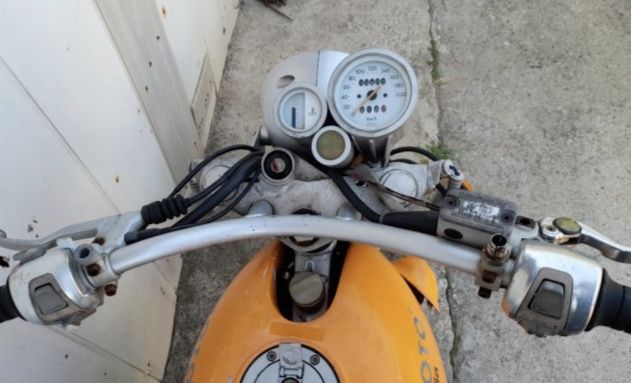 Aprilia moto 6.5 само на части априлия