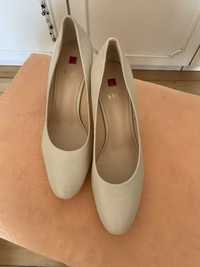 Нови бели кожени обувки Hogl, Номер 40 (6 1/2)