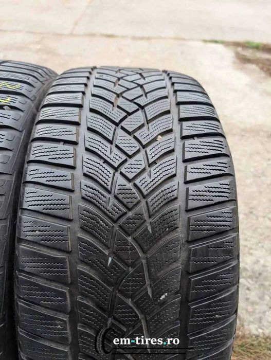 SET 2 Anvelope Iarna 235/40 R19 GOODYEAR Ultragrip ras