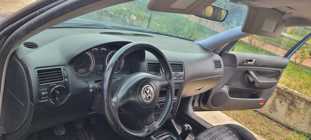 Volkswagen Bora pentru dezmembrări