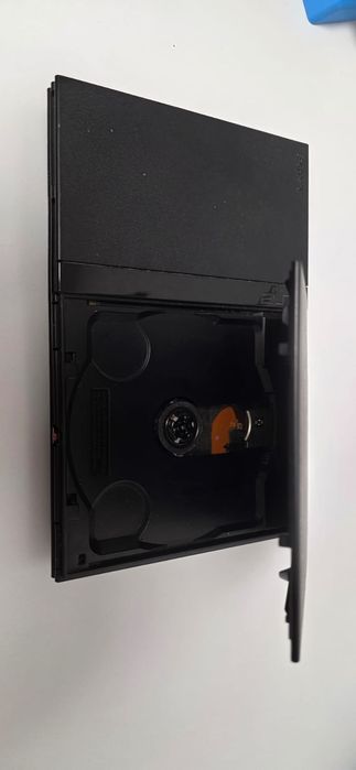 PS2 slim plus 2 controllere plus incarcator plus cablu av - ps2 - hdmi