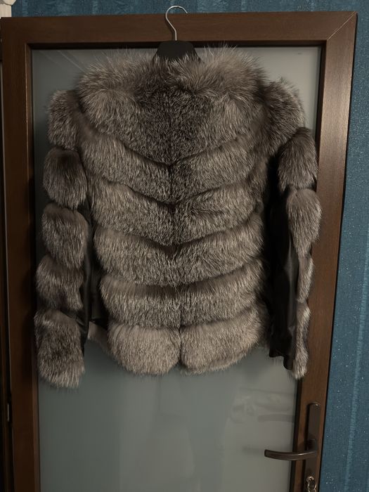 Haina din blana naturala