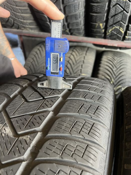 Anvelope 235/60/18 Pirelli 235 60 R18