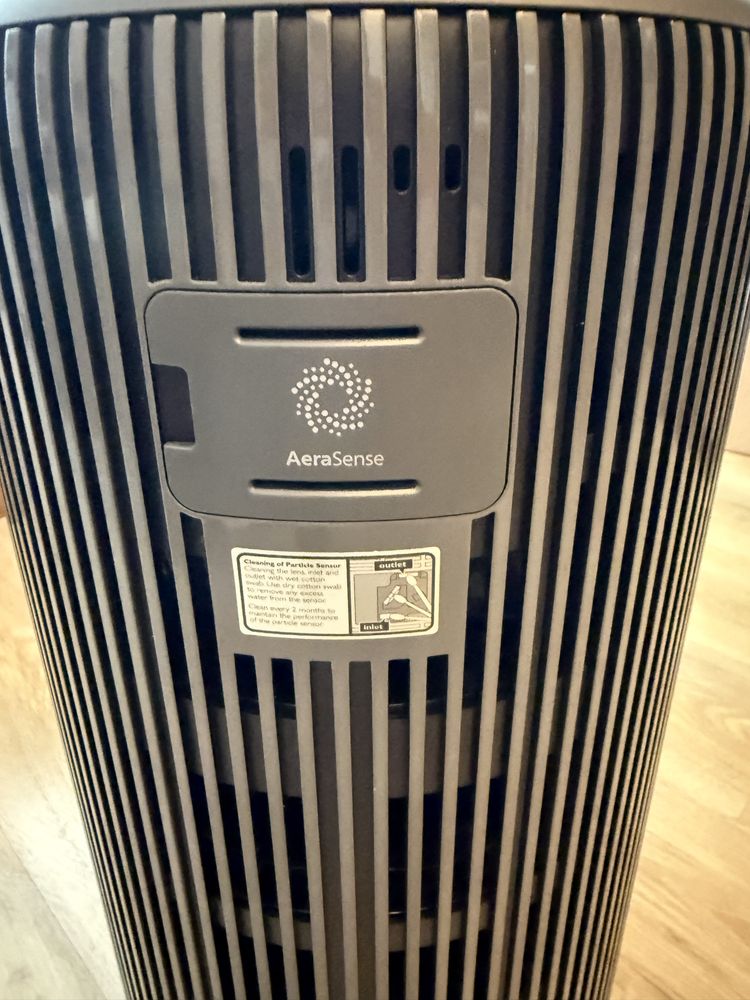 Продавам пречиствател и овлажнител за въздух 2в1 - Philips AC3421/13