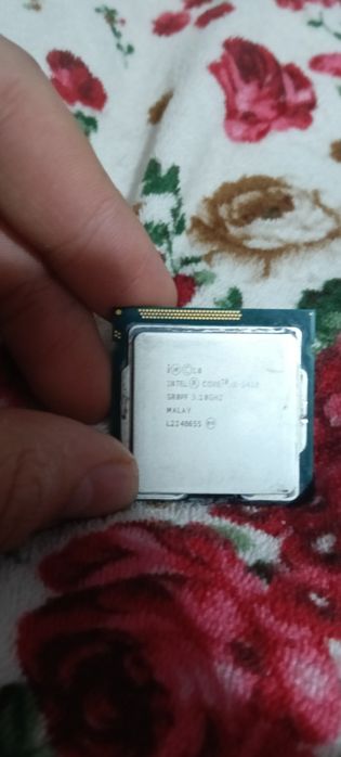 Vând procesor Intel Core i5-3450