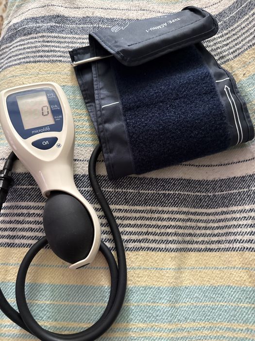 Отдам даром тонометр б/у