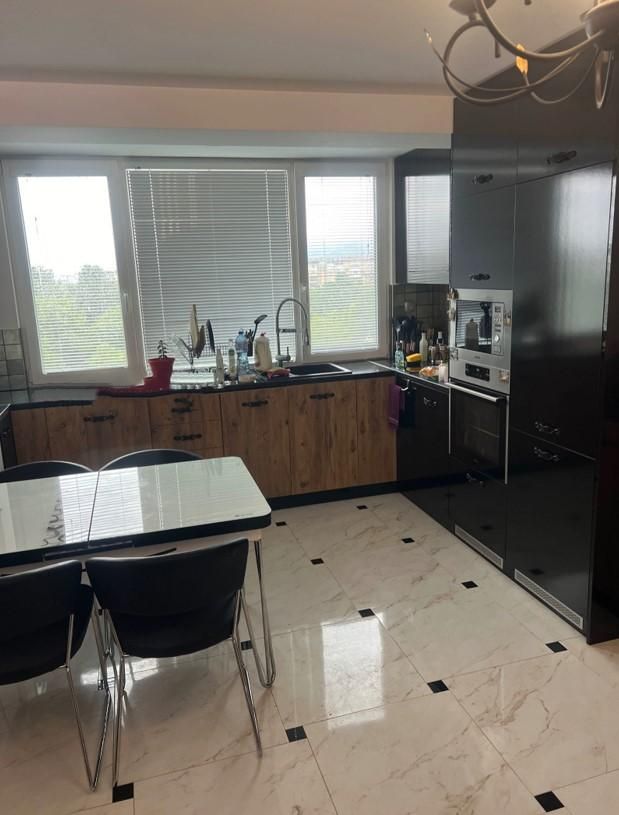 Дава се под наем Тристаен апартамент в София, Дружба 1 - 68 кв.м за 650 € - Снимка #1