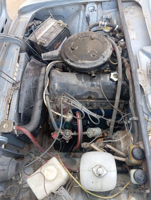 Vaz 2106 mashinasi sotiladi