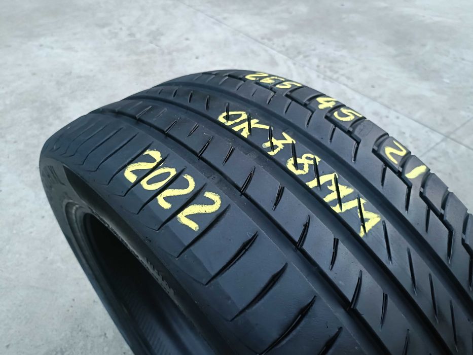 O anvelopa vara 265 45 21 Continental PremiumContact 6 cu 7,8 mm 2022
