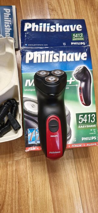 Aparat Philips pentru ras bărbierit