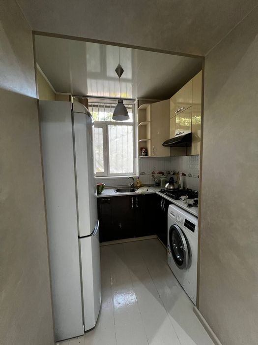 Метро гунча 3/1/4  оилага узок мудатга пол пустой 500