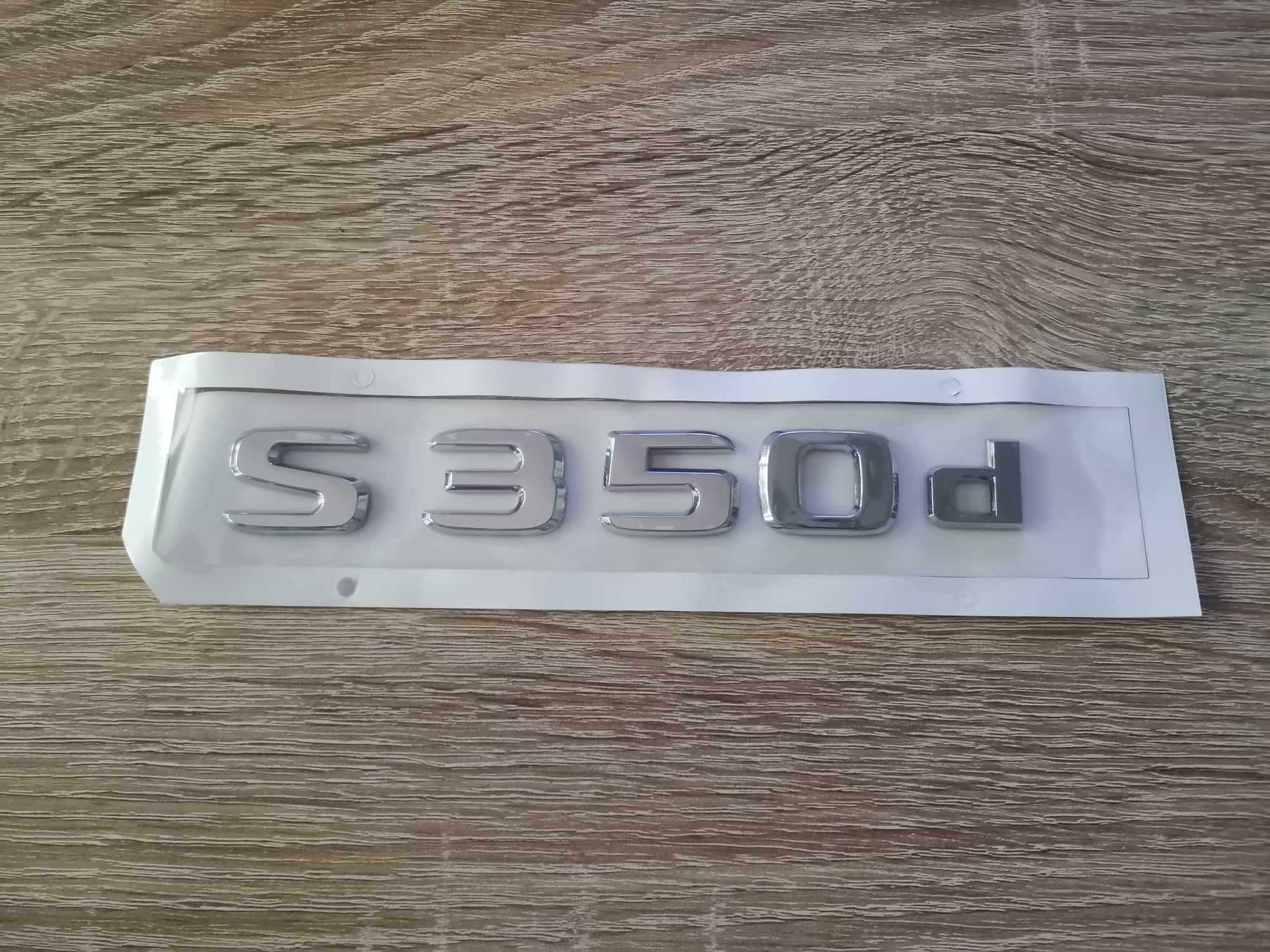 сребрист надпис Mercedes Benz S350d