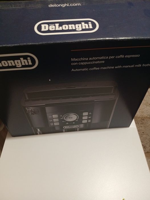 Expresor cafea DeLonghi
