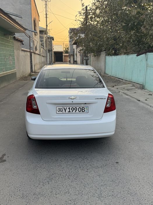 Продаётся Ласетти