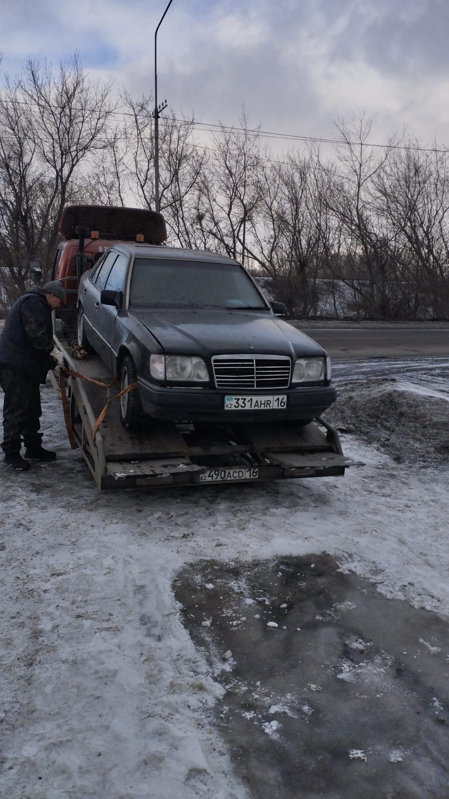 Mercedes 124 в разбор! По запчастям!