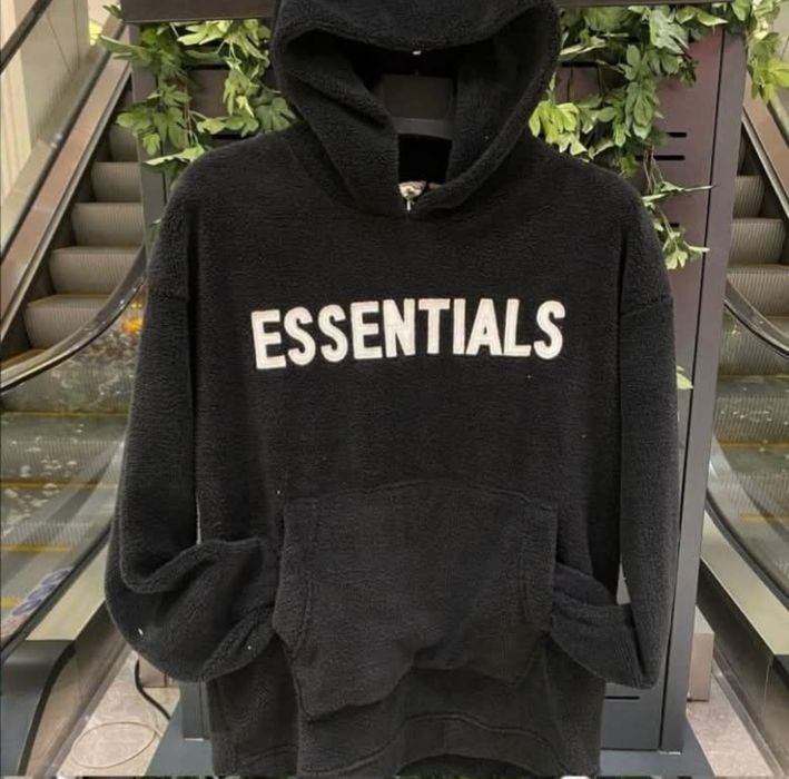 Мъжки суитчер худи ESSENTIALS