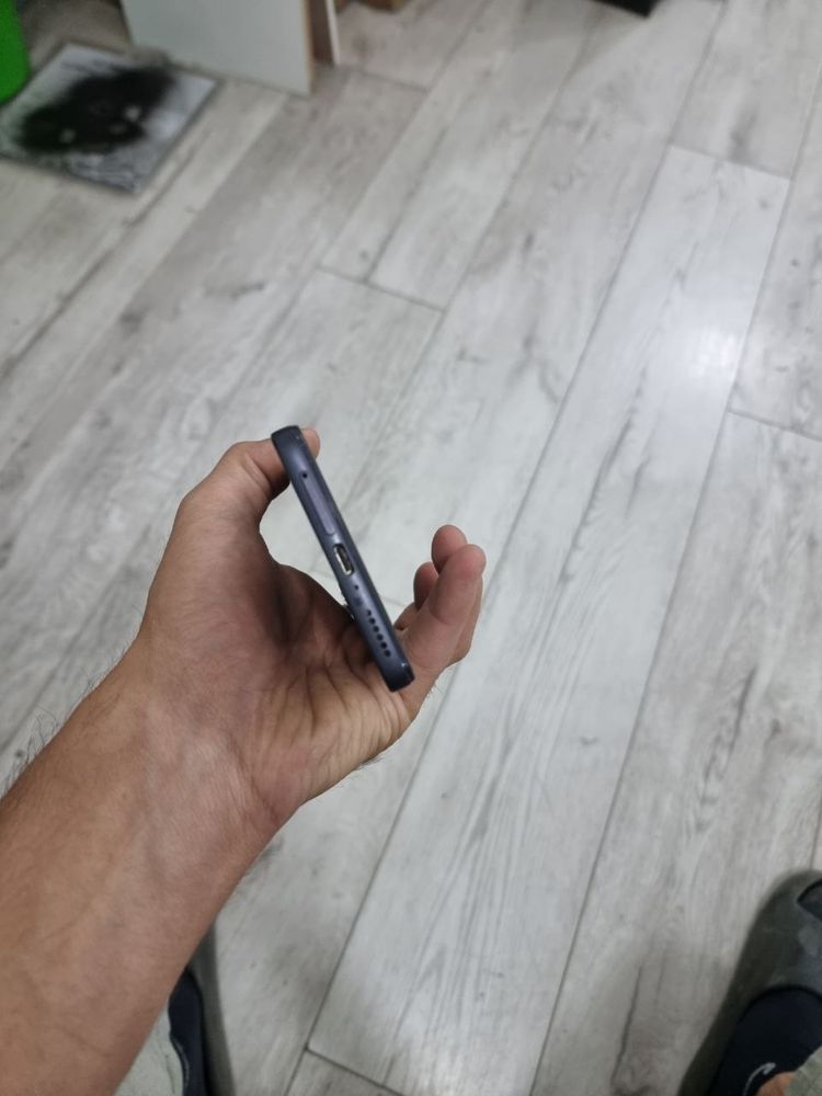 Redmi not 12pro 8 256 sotiladi