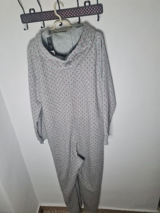Pijama cu totul unisex