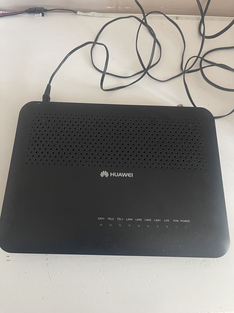 Huawei EchoLife HG8242 оптический сетевой терминал