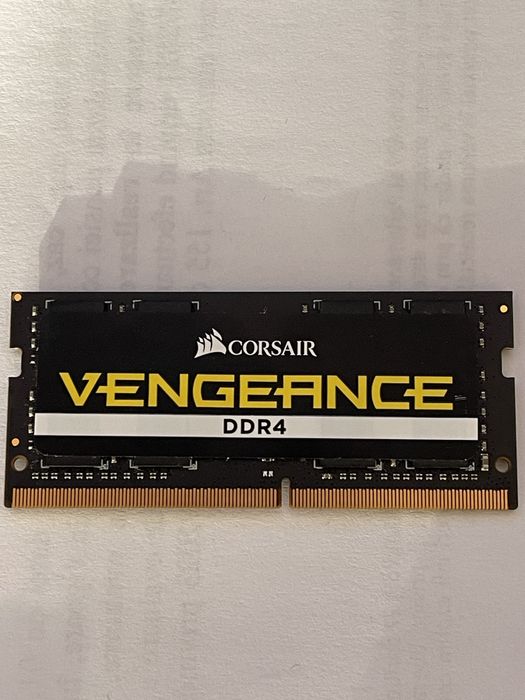Vand memorie Laptop DDR 4  16GB Corsair