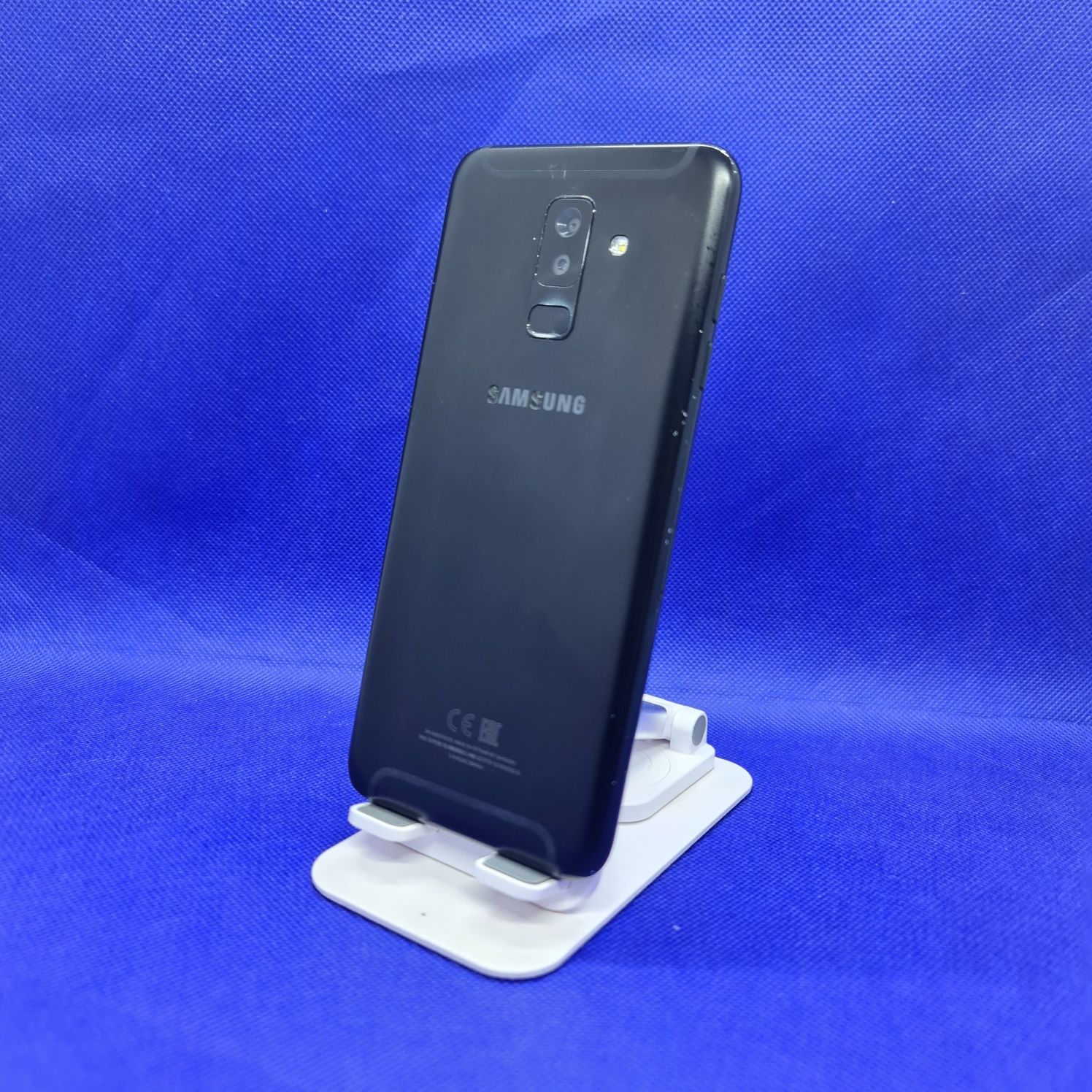 Samsung Galaxy A6+ tinniq