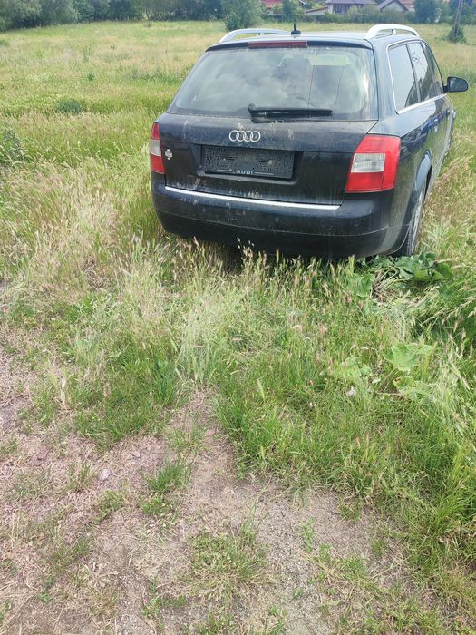 Dezmembrez Audi A4 Quattro