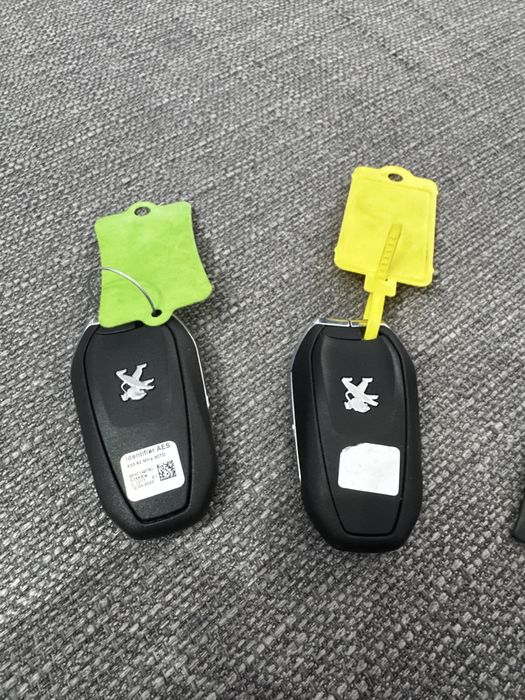 Cheie NOUA ORIGINALA PEUGEOT smartkey Peugeot telecomanda Peugeot