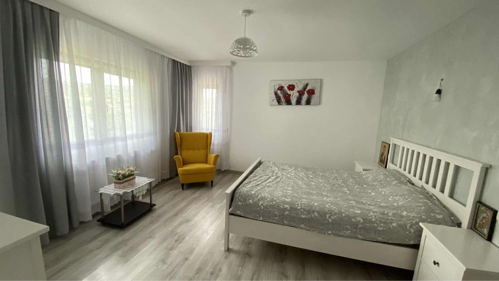 CASA MODERNA - PLOPII FARA SOT, IASI,3 camere|2 băi|120/700 mp|Parcare