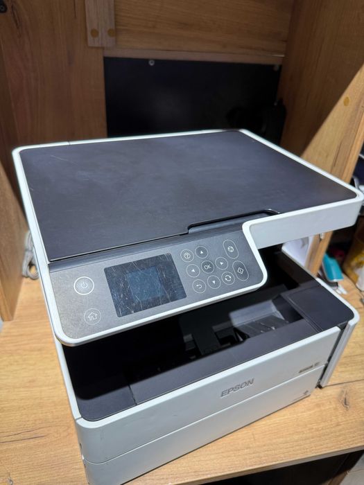 Epson M2170 в хорошем состоянии