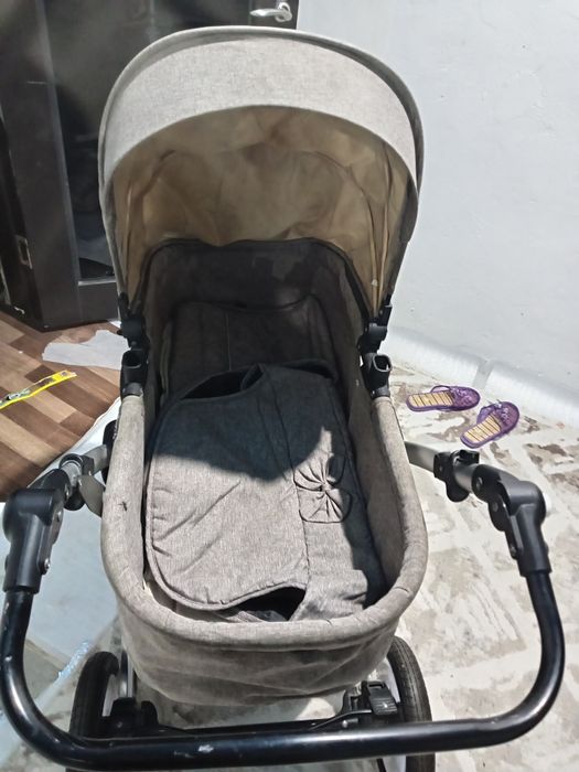 Продам коляску б/у
