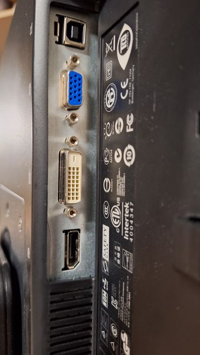 Монитор HP EliteDispley E231 23"full HD