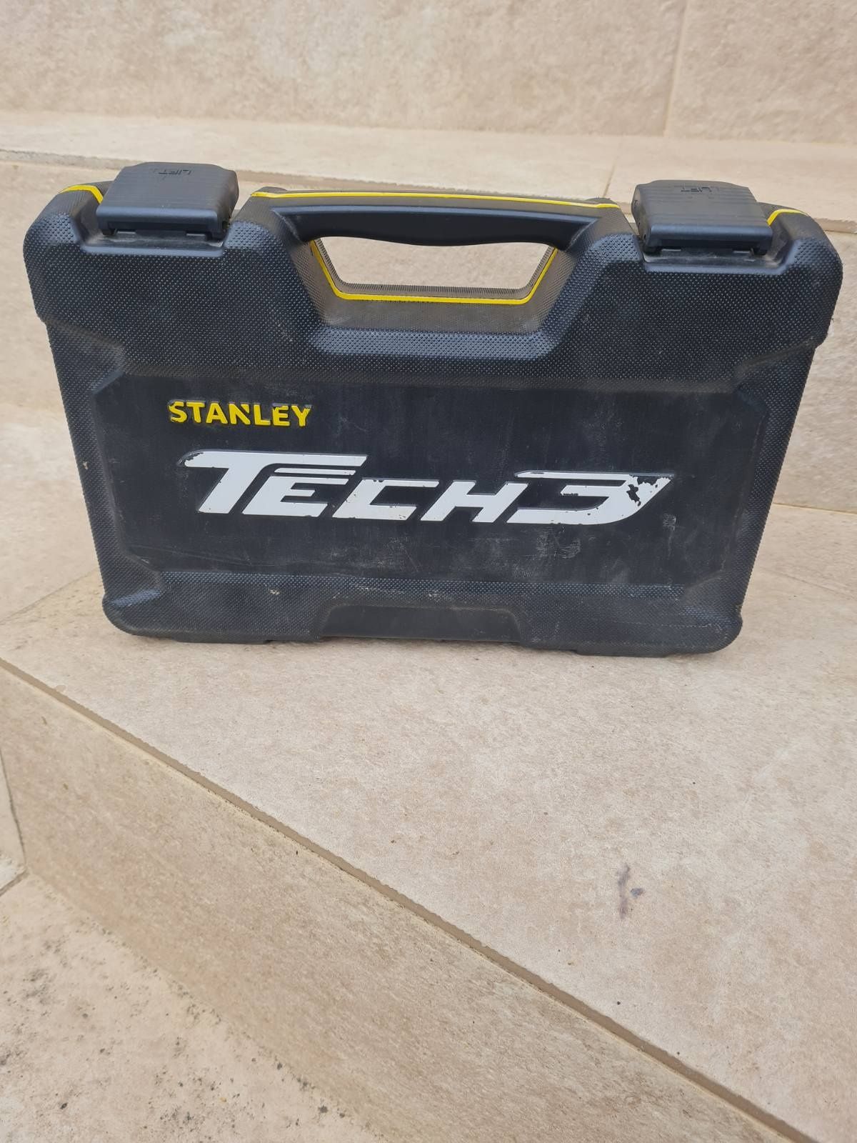 Комплект гедоре  STENLEY STSH0-72653 Tech 3  66 части