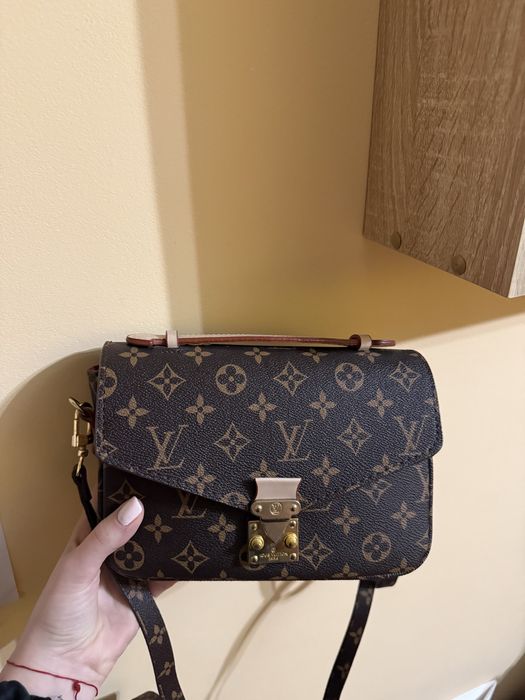 Чанта Louis Vuitton