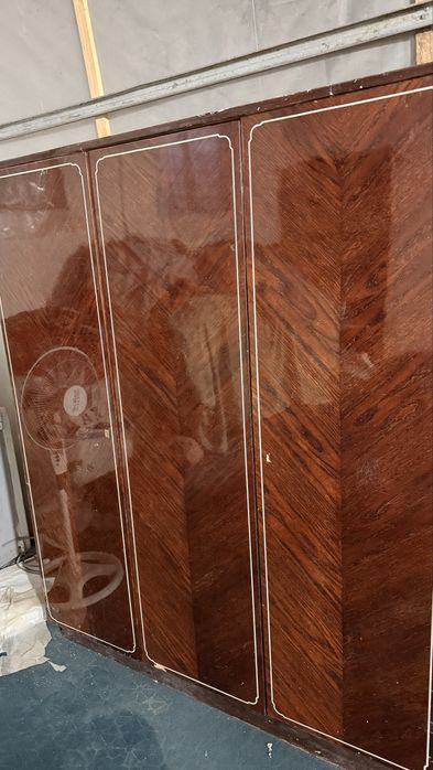 Шкаф ёрма копи двухспалний кровать сотилади