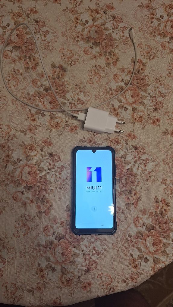 Продавам Xiaomi Redmi 7