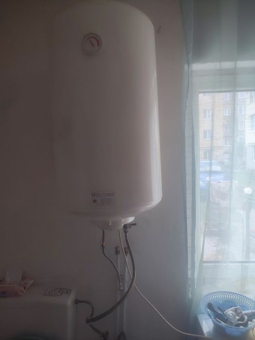 Boilar electric capacitate 80L