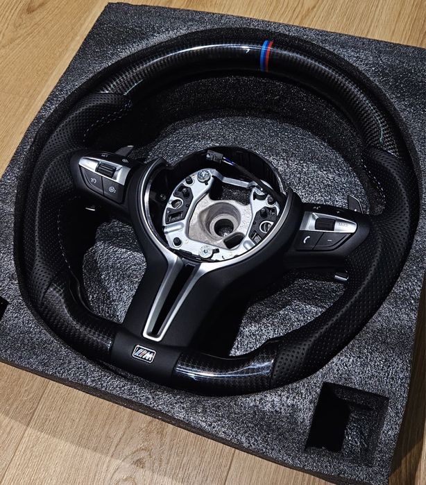 Volan BMW M Carbon