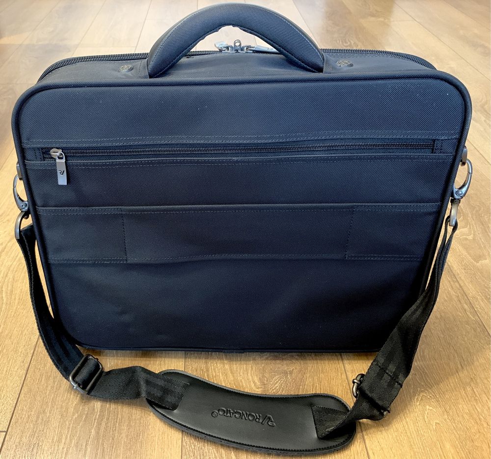 Нова чанта за лаптоп Roncato