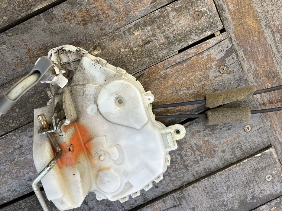 Машинка за брава Honda Civic 8/работеща