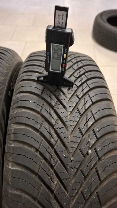 2бр всесезонни гуми Vredestein 185 65 15