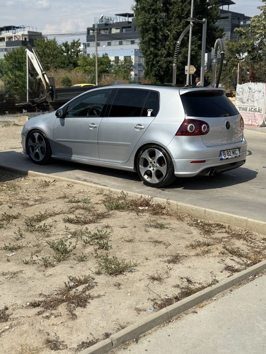 Volkswagen Golf 5 GTI