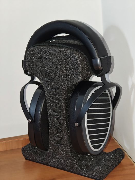 Hifiman Edition XS cu headband de piele