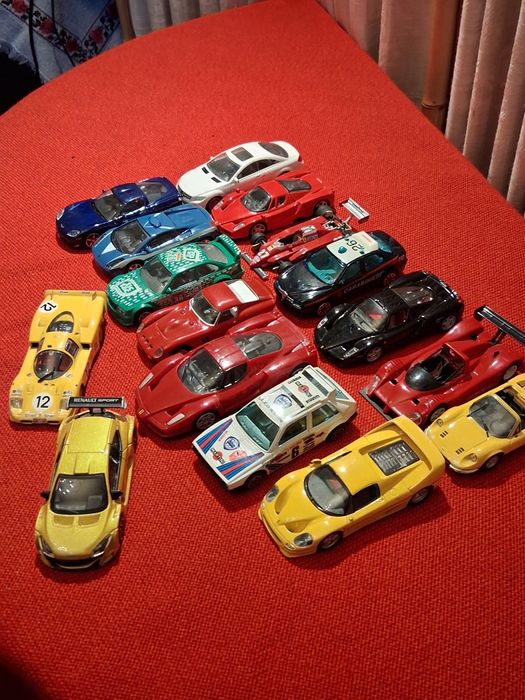 Mașinuțe din fier scara 1:43