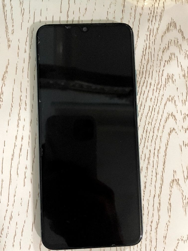 POCO C40 Sotiladi