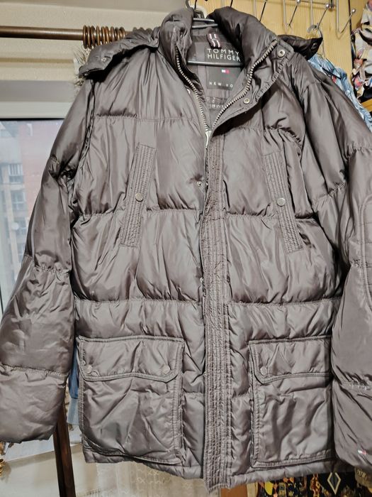 Geaca groasa cu puf Tommy Hilfiger,măsură XL