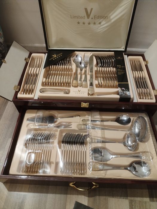 Луксозен комплект прибори за хранене