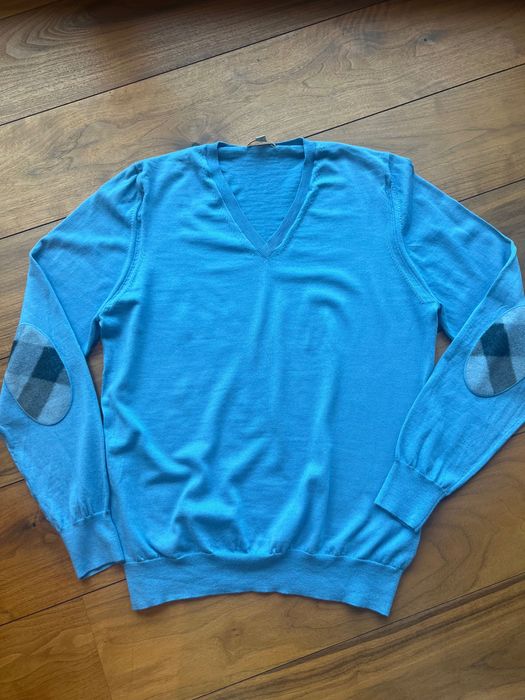 Burberry 100% вълнен пуловер XXL