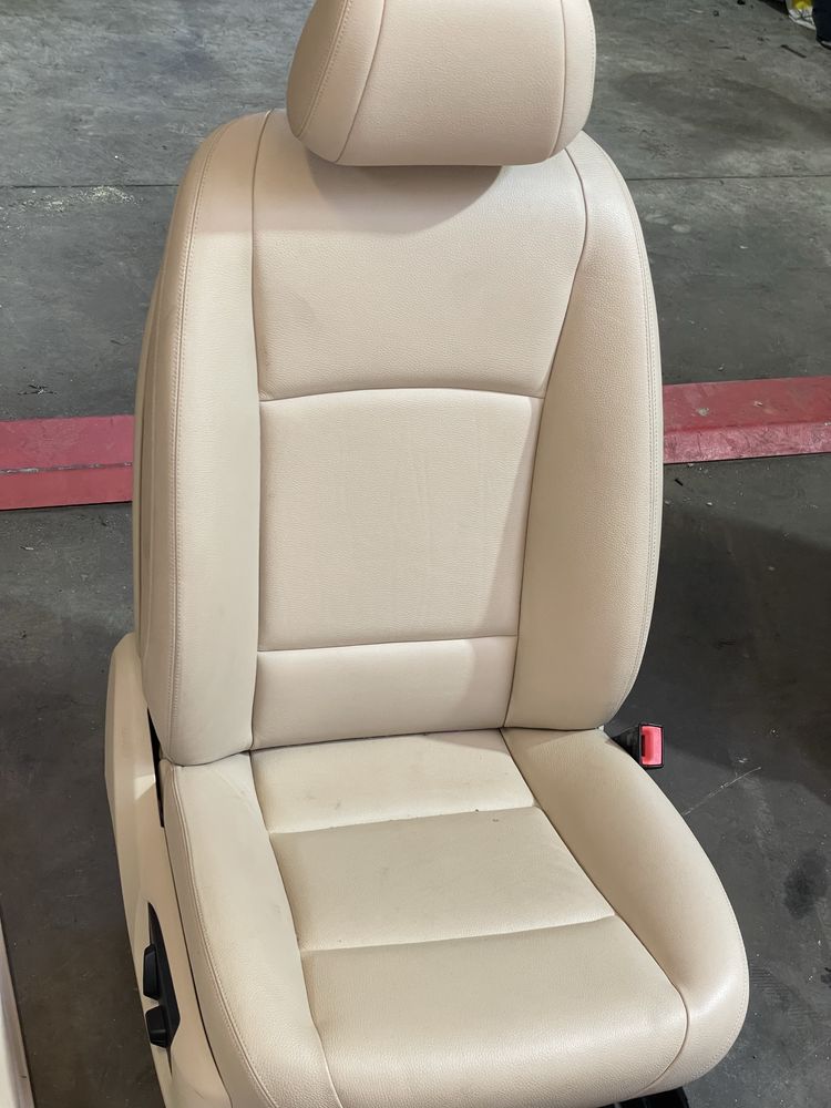 Кожен салон БМВ Ф10 (salon bmw f10)